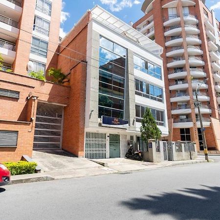 Ayenda Coliving La 78A Hotel Medellín Buitenkant foto