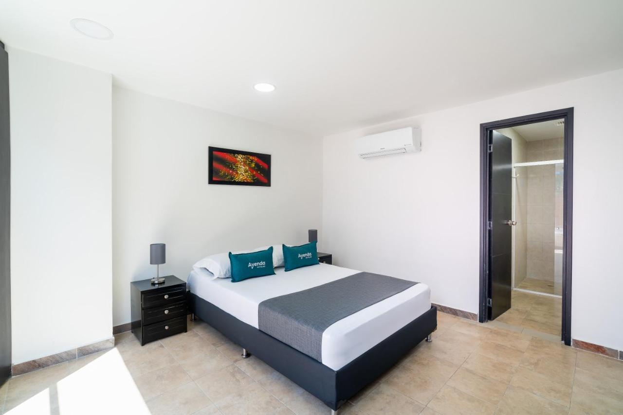 Ayenda Coliving La 78A Hotel Medellín Buitenkant foto