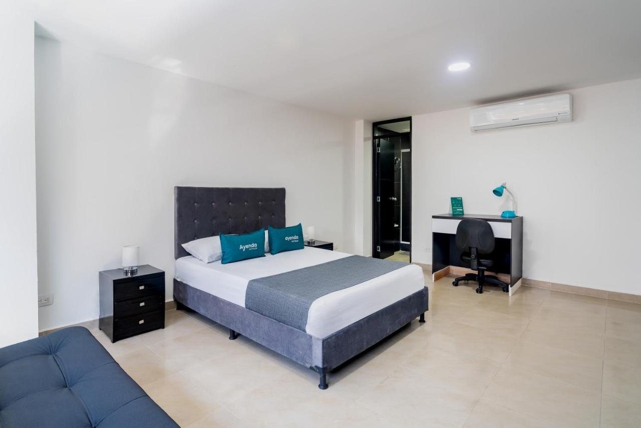 Ayenda Coliving La 78A Hotel Medellín Buitenkant foto