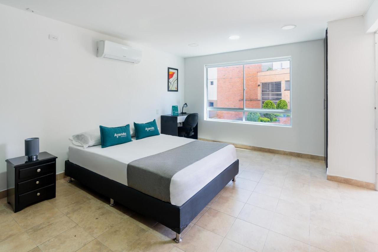 Ayenda Coliving La 78A Hotel Medellín Buitenkant foto